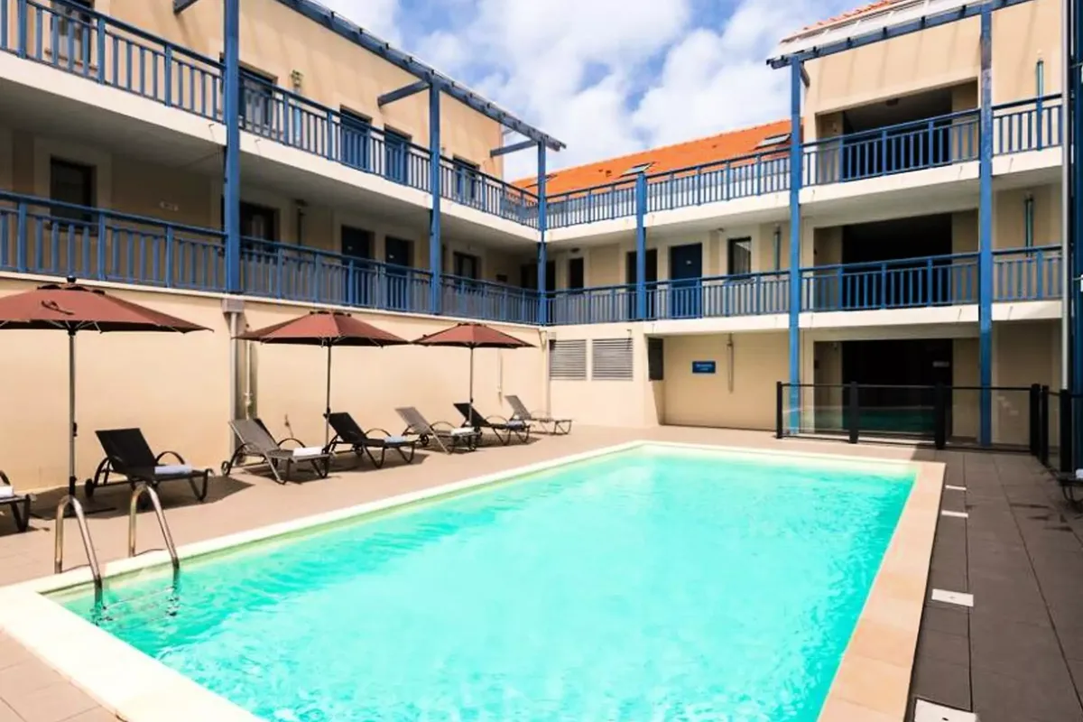 2 Pièces 5 Personnes