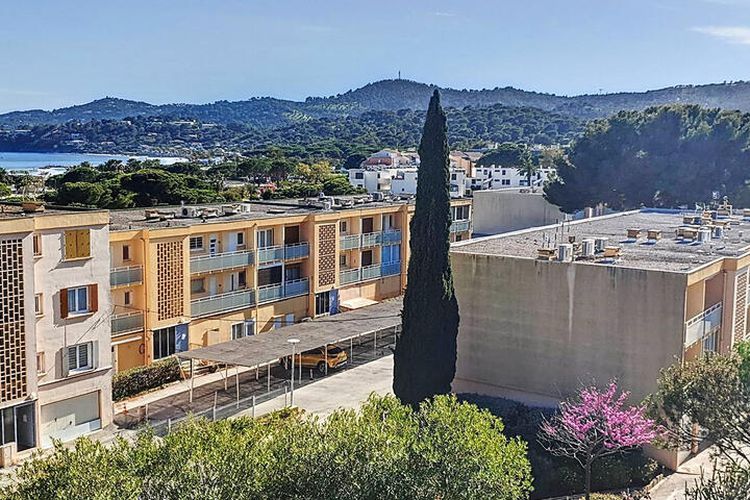 2 Pièces 4 Personnes