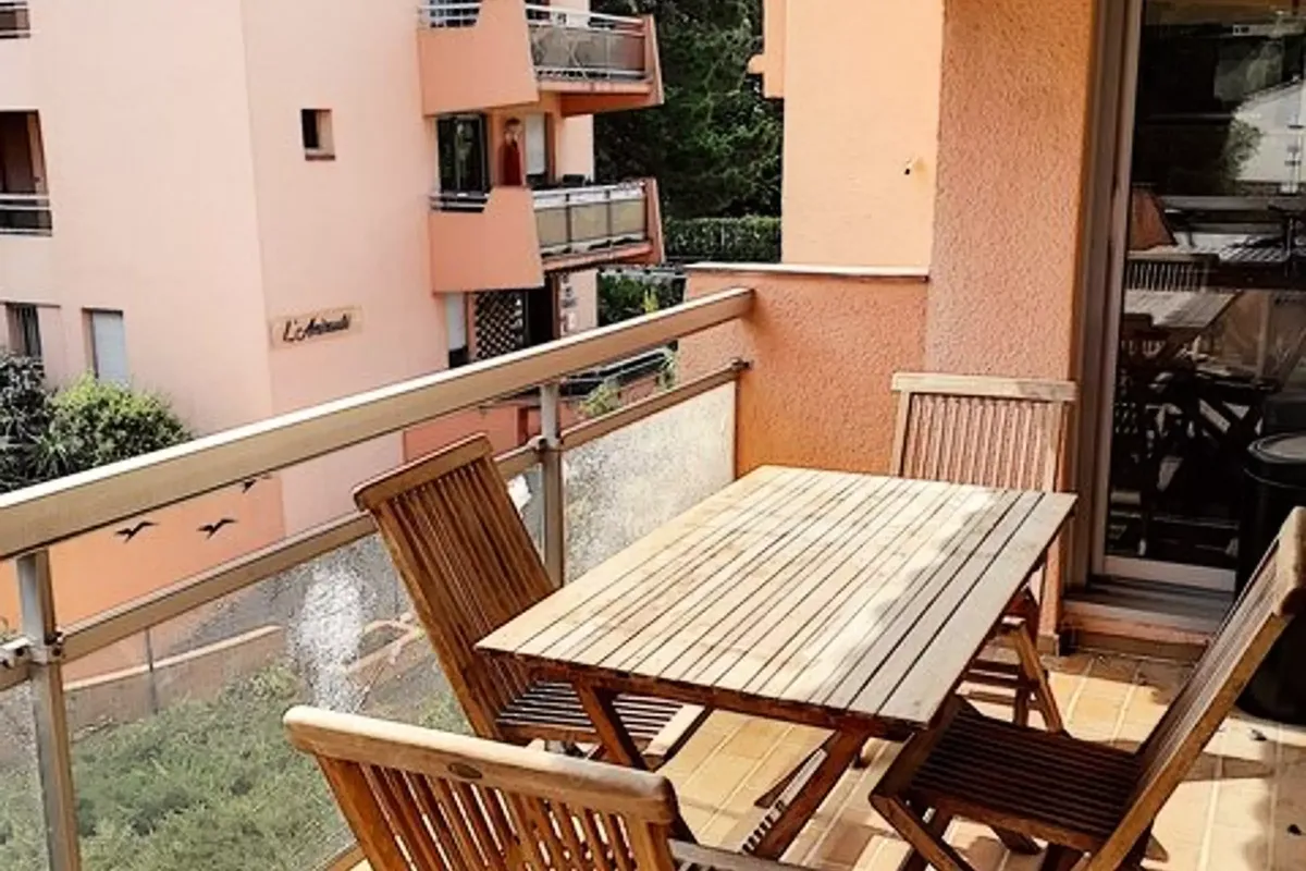 2 Pièces 4 Personnes