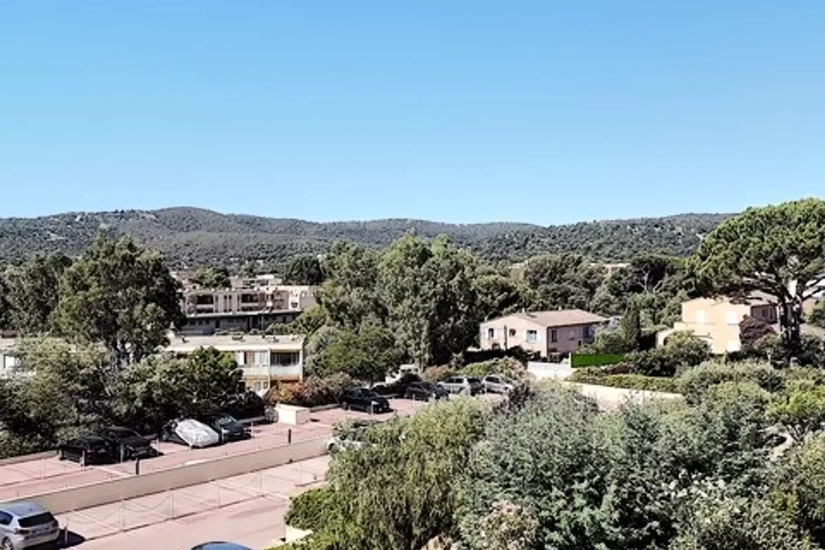 2 Pièces 4 Personnes