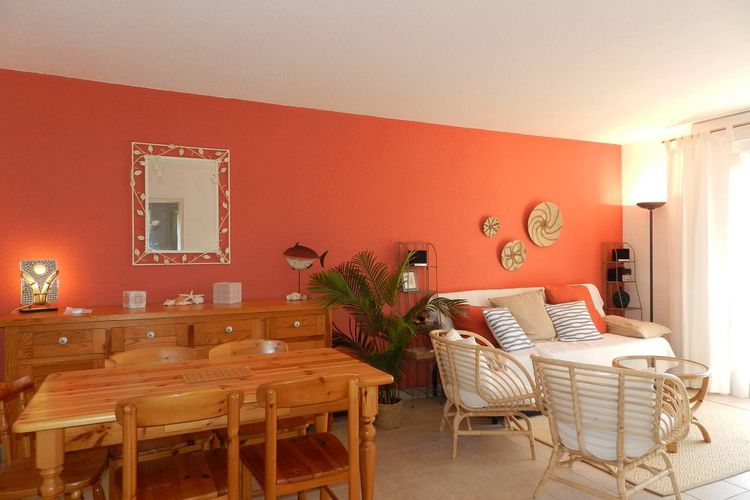 Appartement 2 PIECES 4 couchages BORMES LES MIMOSAS - Amiraute