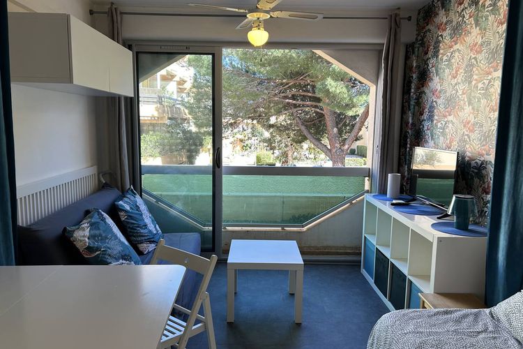 Studio 3 couchages BORMES LES MIMOSAS - Jardins du golfe