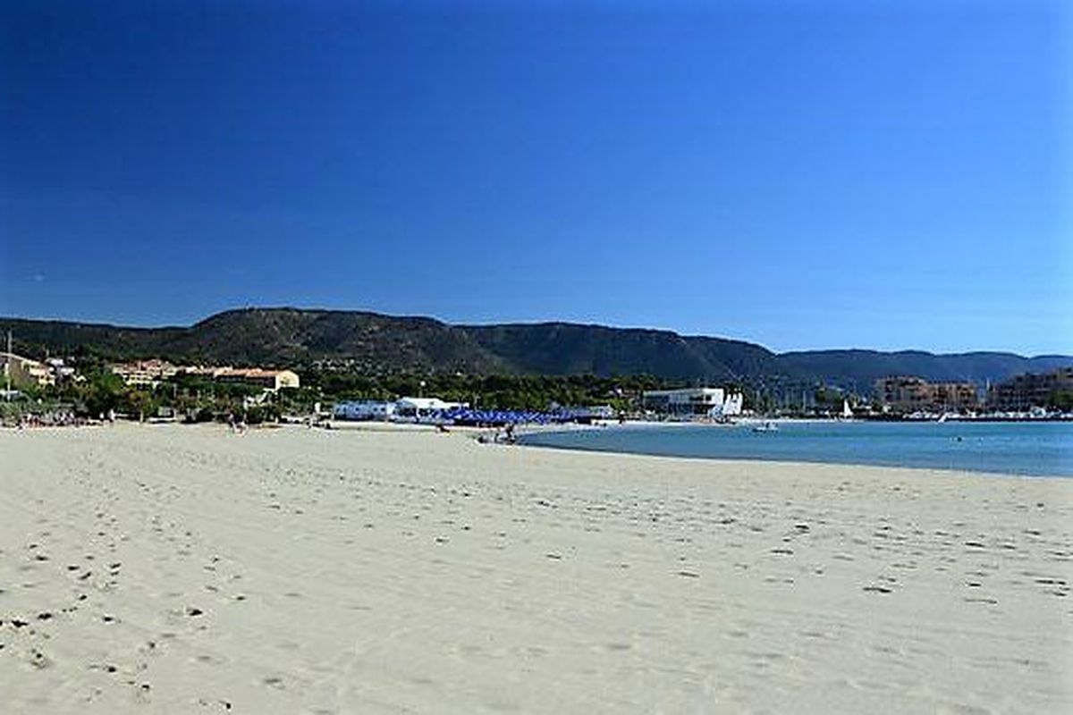 Studio 3 couchages BORMES LES MIMOSAS - Jardins du golfe