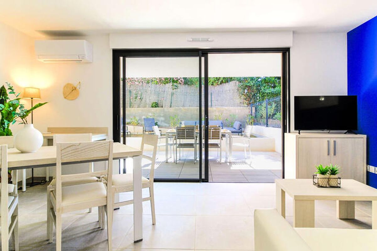 3 Pièces 6 Personnes