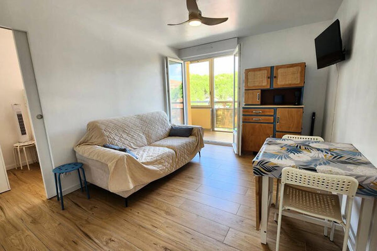 2 Pièces 5 Personnes