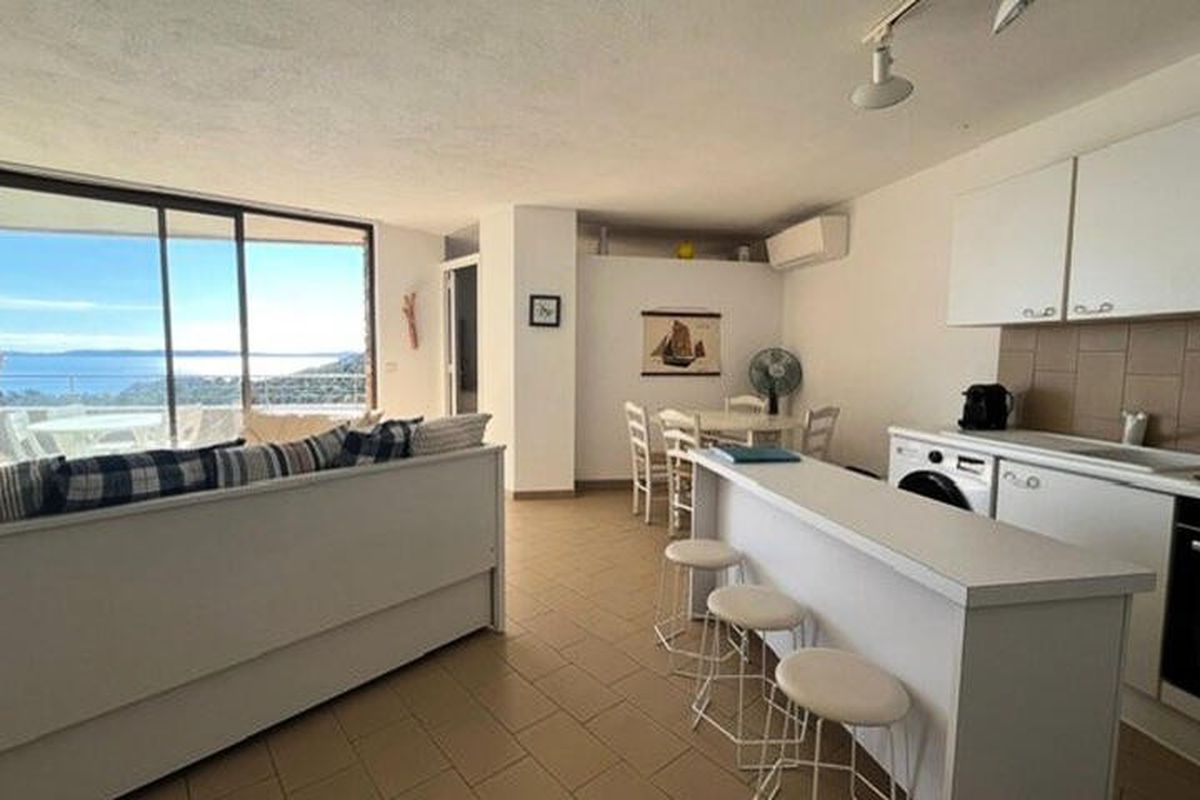 2 Pièces 4 Personnes