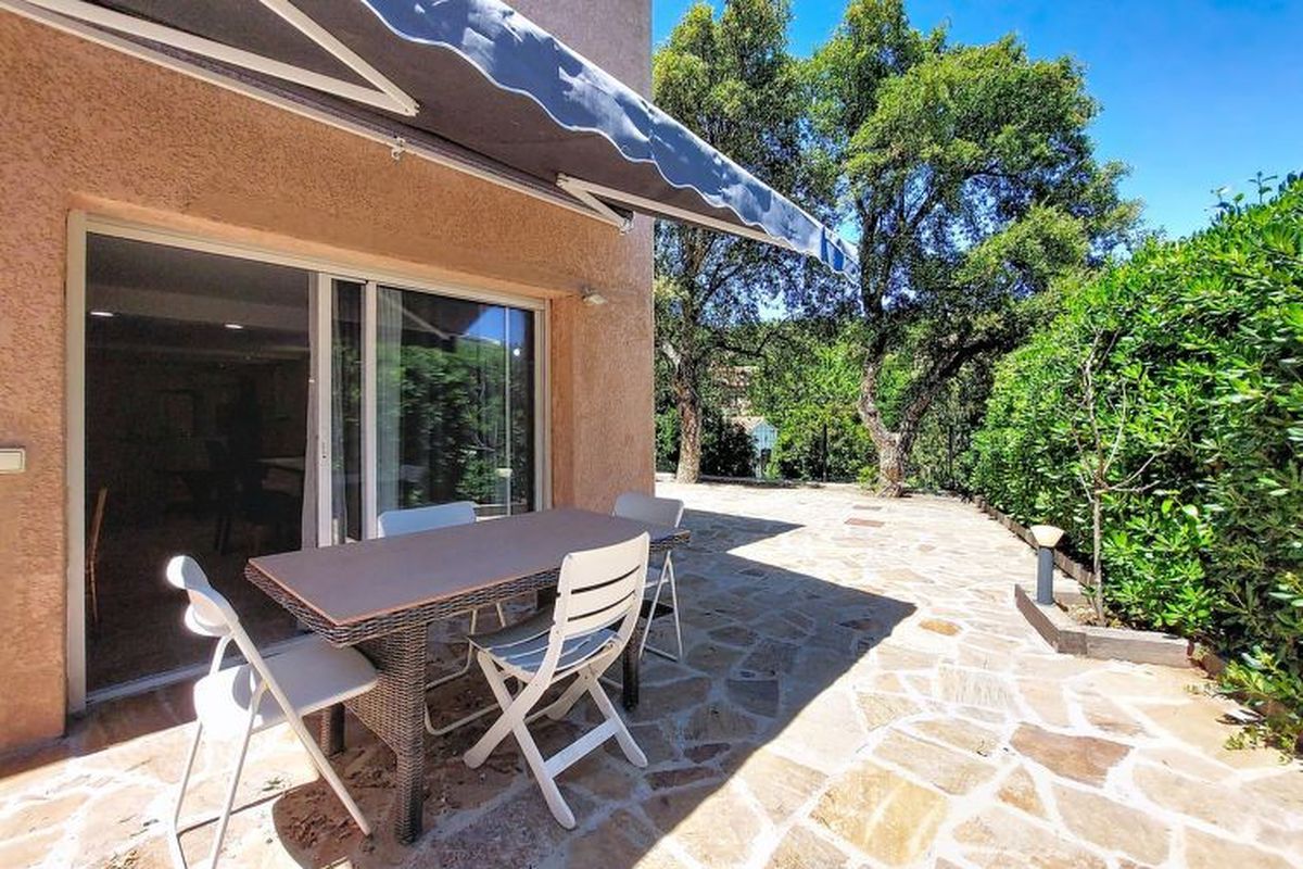 Appartement Bas de villa Anémones