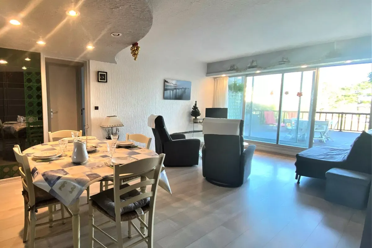 2 Pièces 4 Personnes