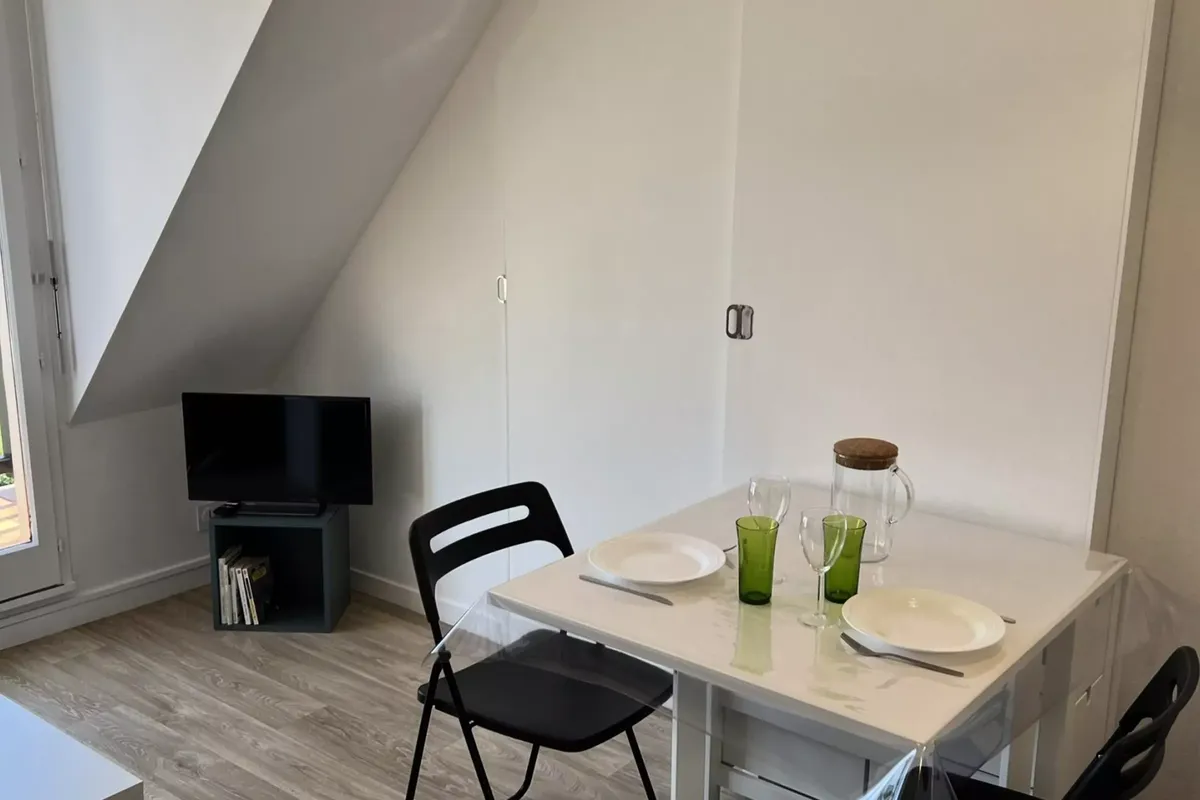 2 Pièces 4 Personnes