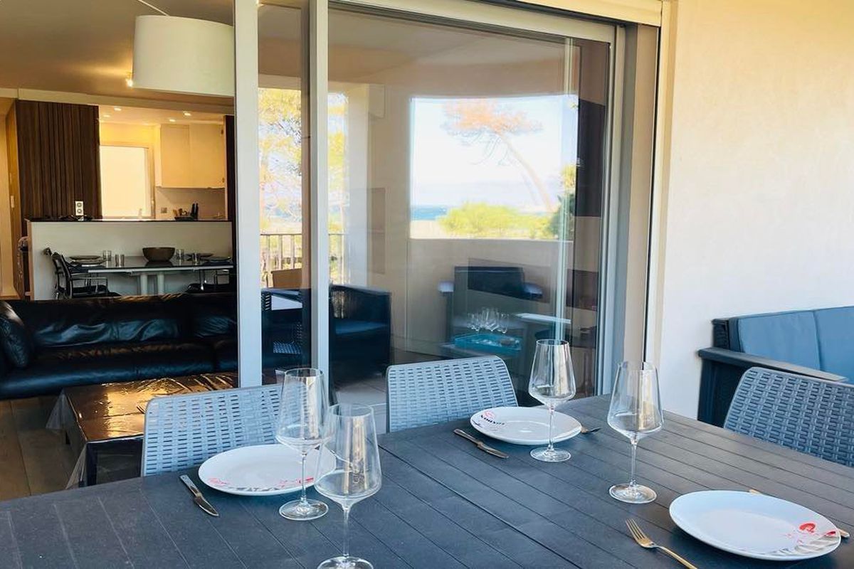 Appartement 3 pièces 4 couchages CALVI - Caroline 3