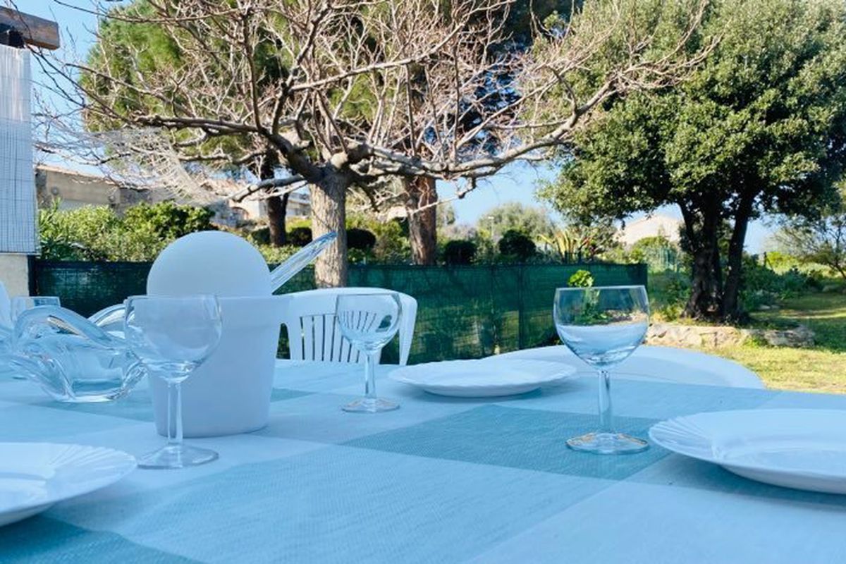 Appartement 3 pièces 6 couchages LUMIO - Les bougainvilliers