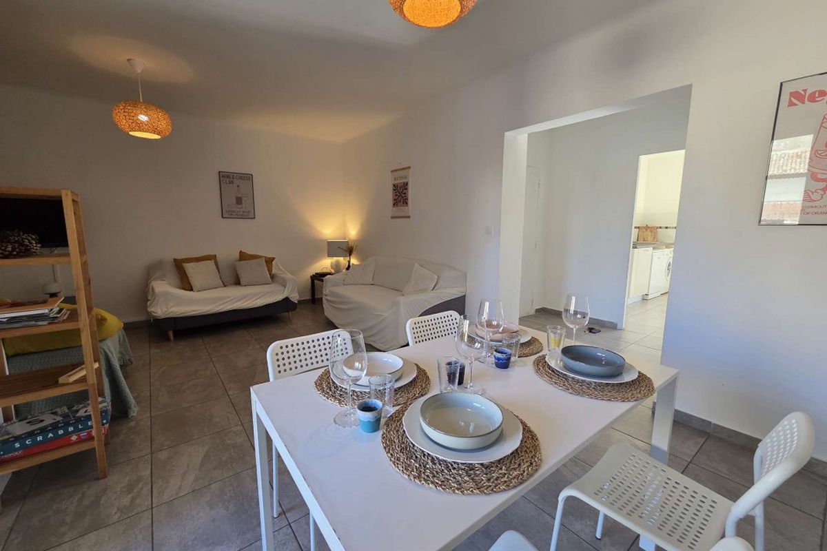 Appartement 3 pièces 5 couchages CALVI - A  liberta