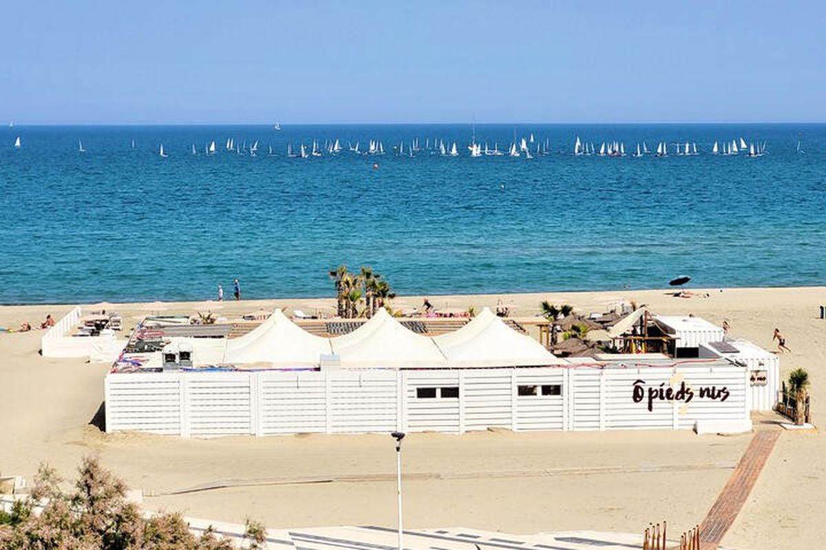 1 Pièce 4 Personnes