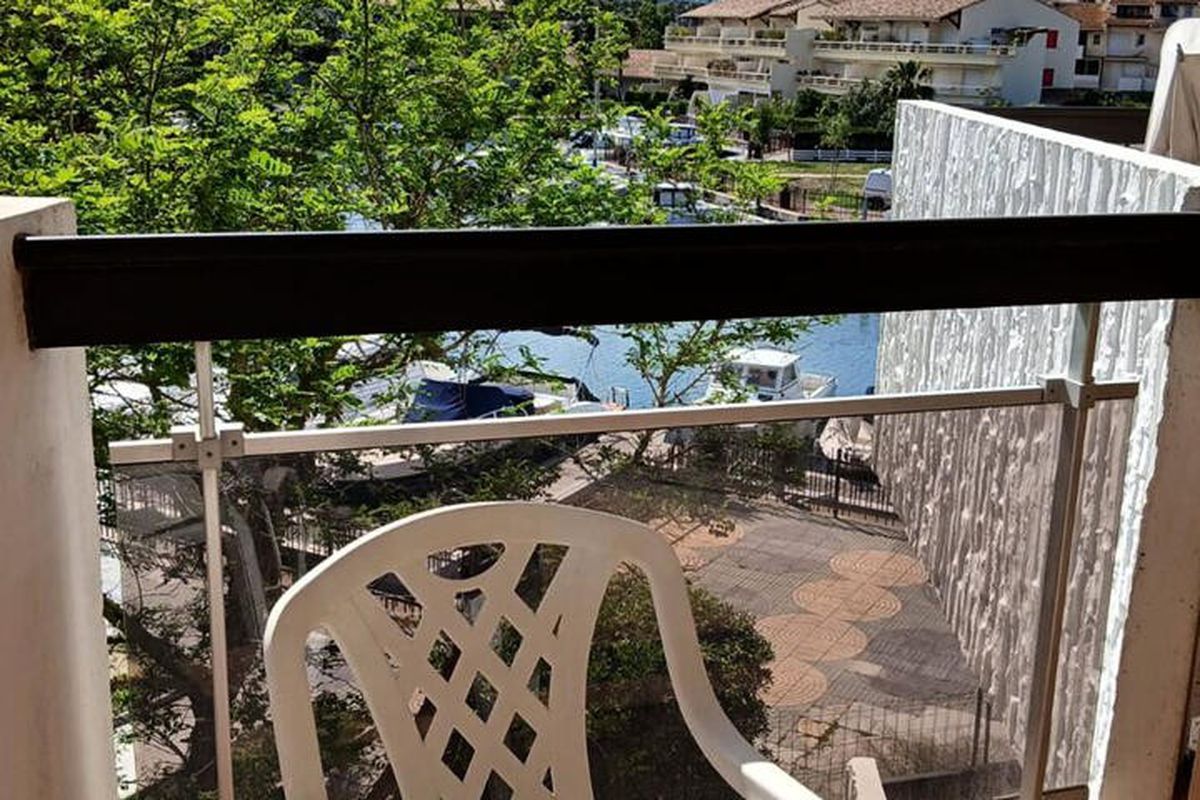 1 Pièce 4 Personnes