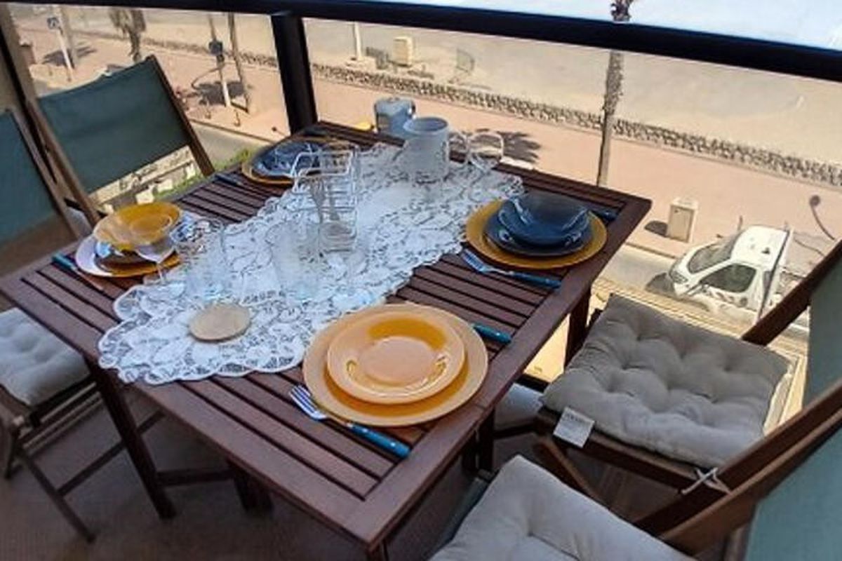 1 Pièce 4 Personnes