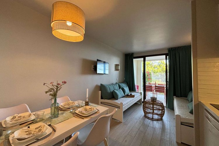 Appartement studio cabine 5 couchages Cannes la Bocca - Villa des peintres