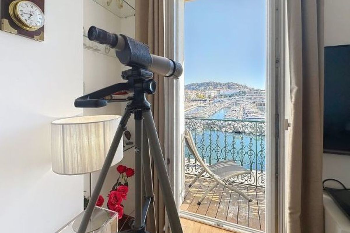 Appartement 1 bedroom, fantastic view on the port. 269