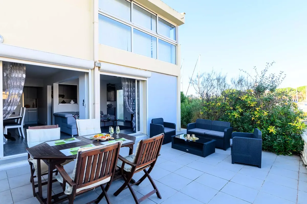 4 Pièces 6 Personnes