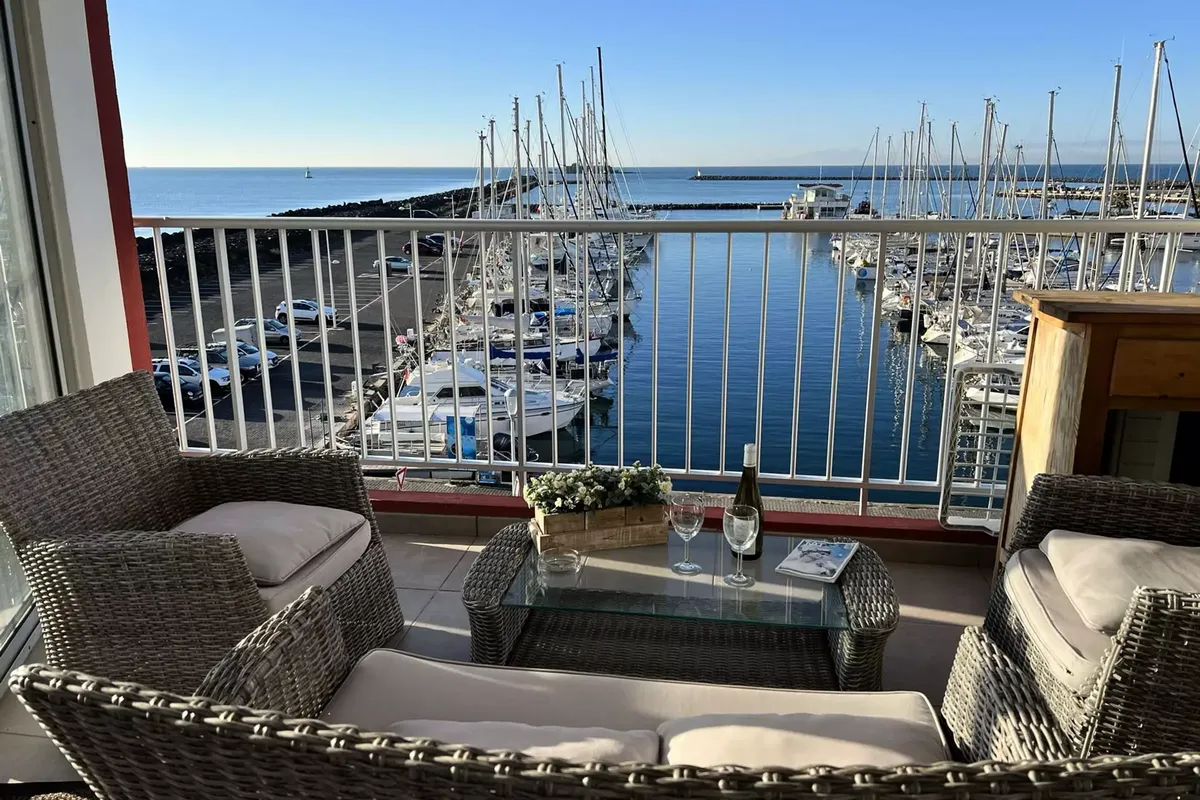 3 Pièces 6 Personnes