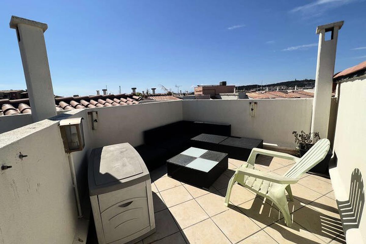 2 Pièces 6 Personnes