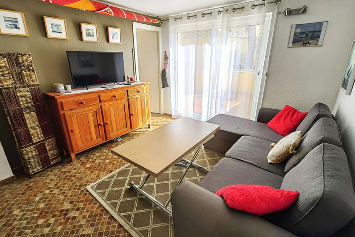 3 Pièces 6 Personnes