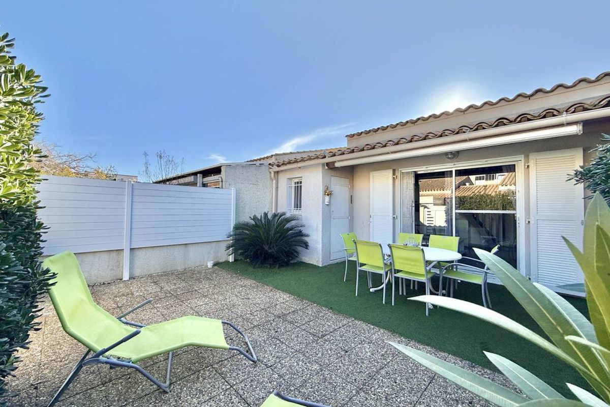 CAP D'AGDE / Plage Richelieu - Réf 188 - Cristallines