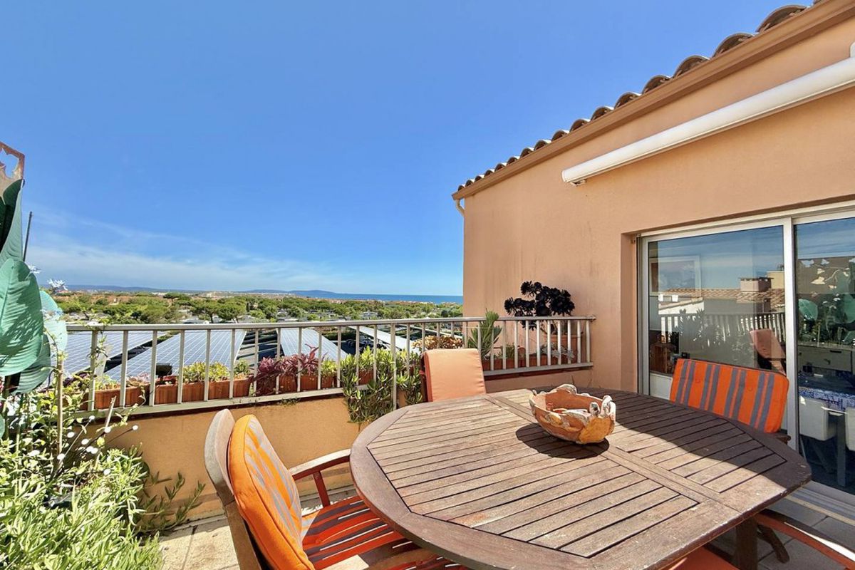 CAP D'AGDE - Plage du Môle // Réf 0232 - Maison du mail