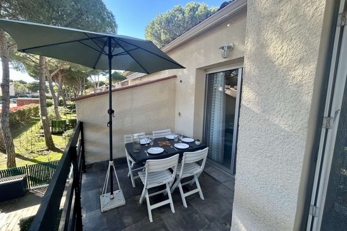 Studio cabine et mezzanine pour 4 couchages - Cap d'Agde - Eleuthéra