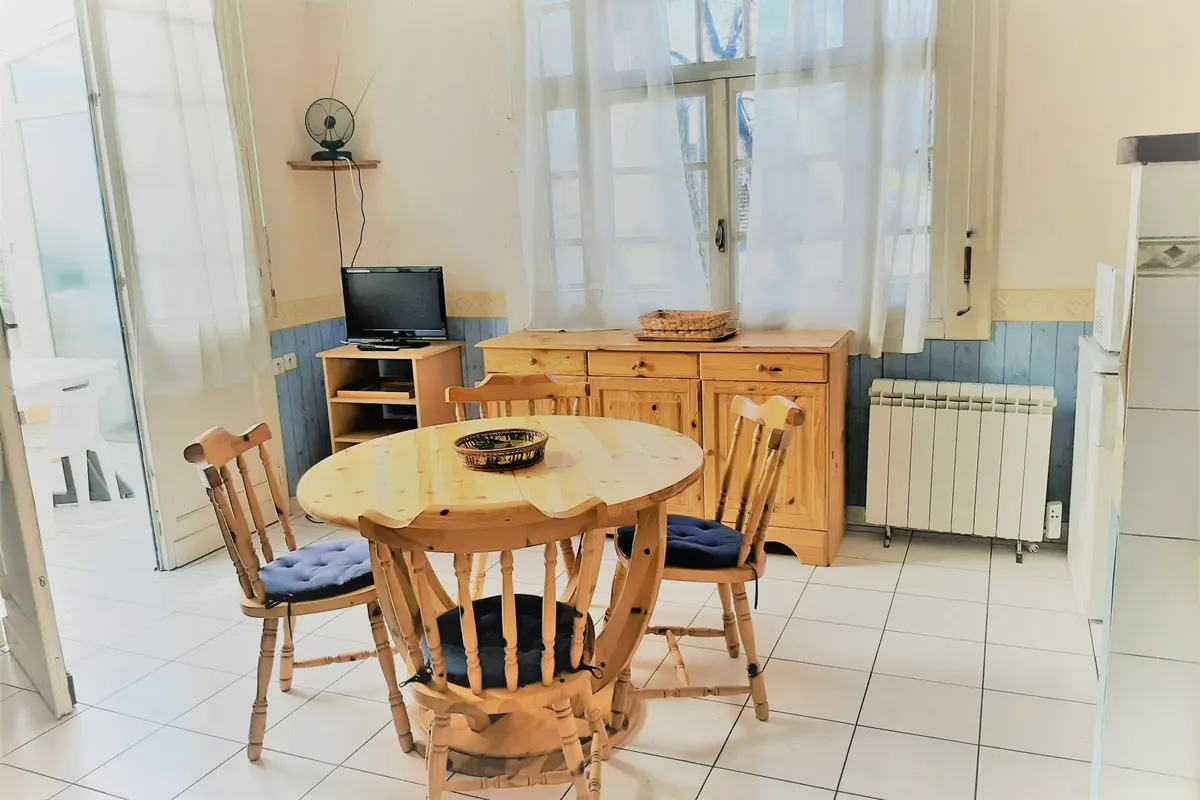 2 Pièces 4 Personnes