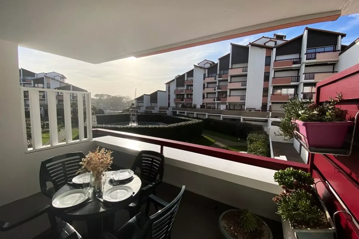 2 Pièces 5 Personnes