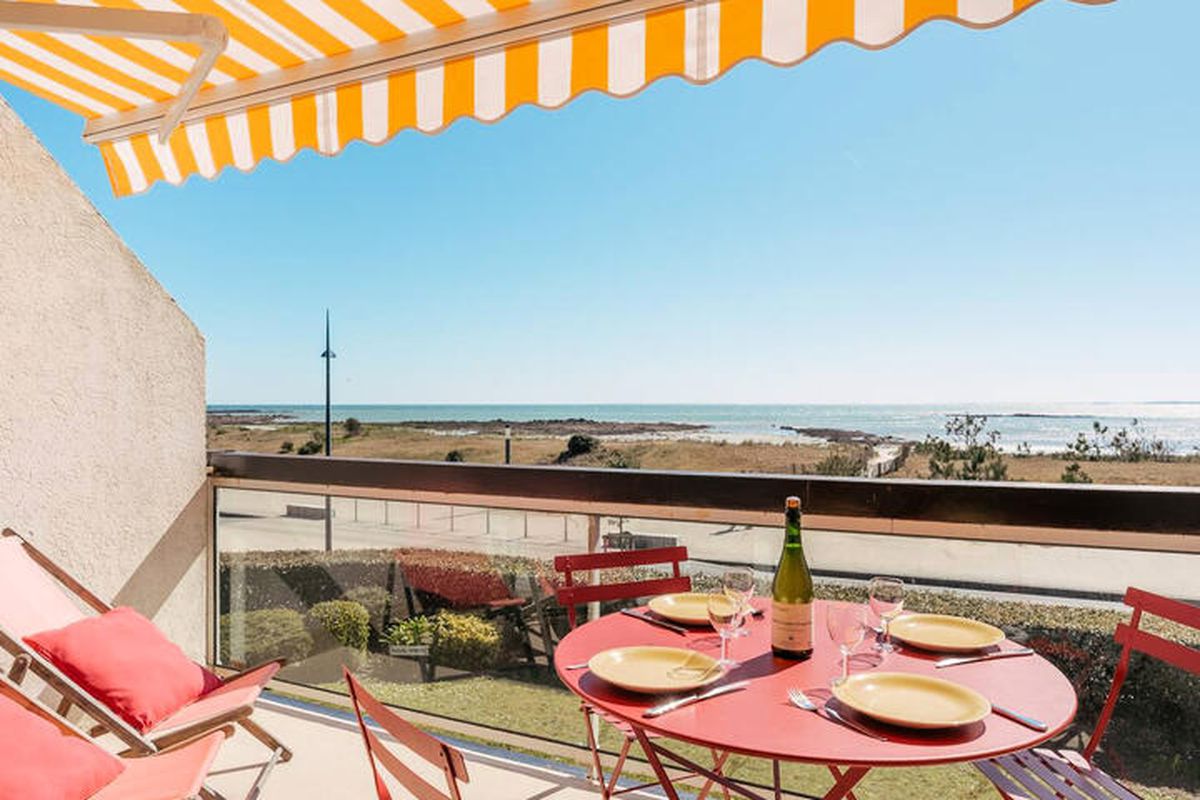 1 Pièce 4 Personnes