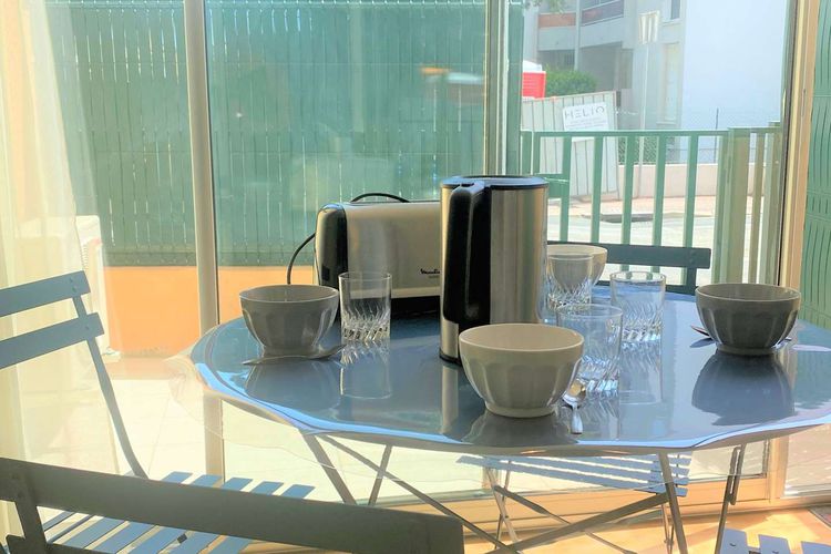 STUDIO CABINE POUR 4 PERSONNES À CAVALAIRE - Le sextant