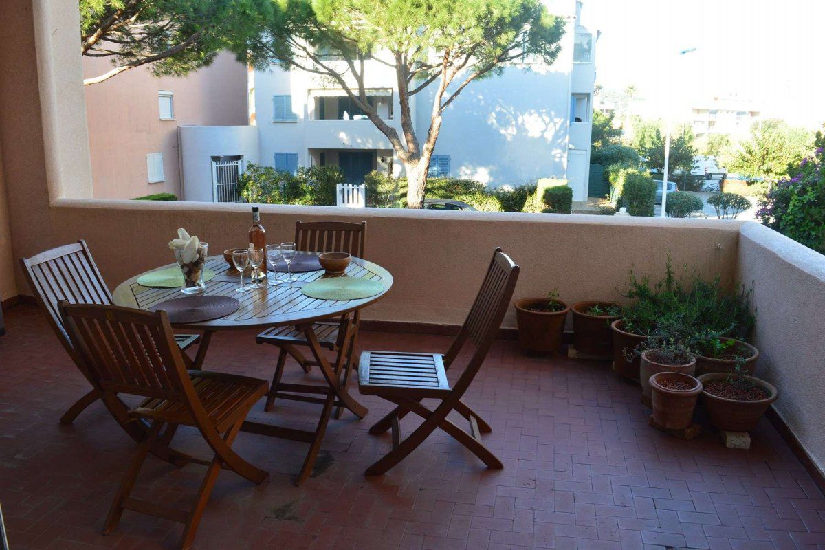 APPARTEMENT 2 PIÈCES 4 COUCHAGES À CAVALAIRE - Porto di mar i