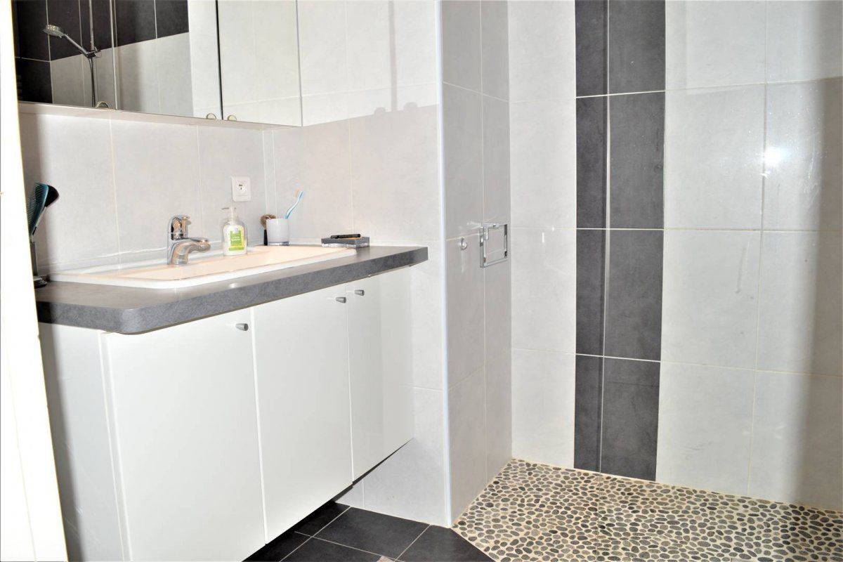 APPARTEMENT 3 PIÈCES POUR 4 PERSONNES À CAVALAIRE - Grand pavois