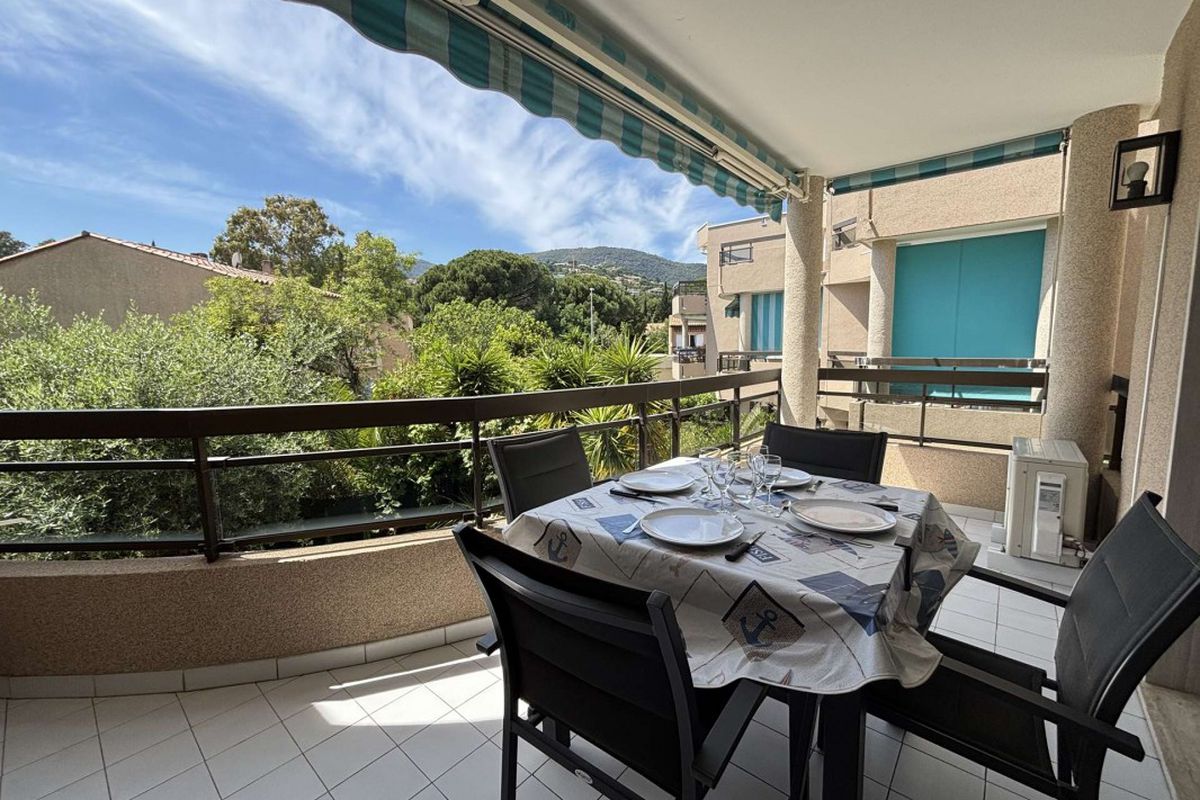 Appartement 2 pièces 4 couchages CAVALAIRE SUR MER - Sapore di mar ii