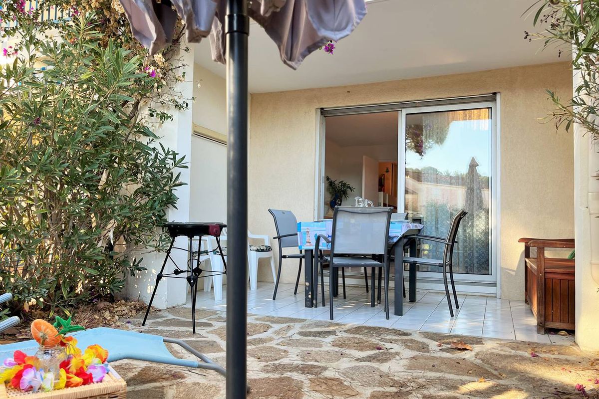 Appartement 2 pièces cabine 5 couchages LE LAVANDOU - Domaine d'azur 1