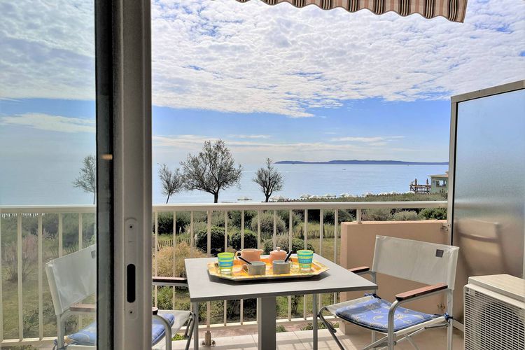 Appartement Studio cabine 4 couchages LE LAVANDOU - Lavandou plage