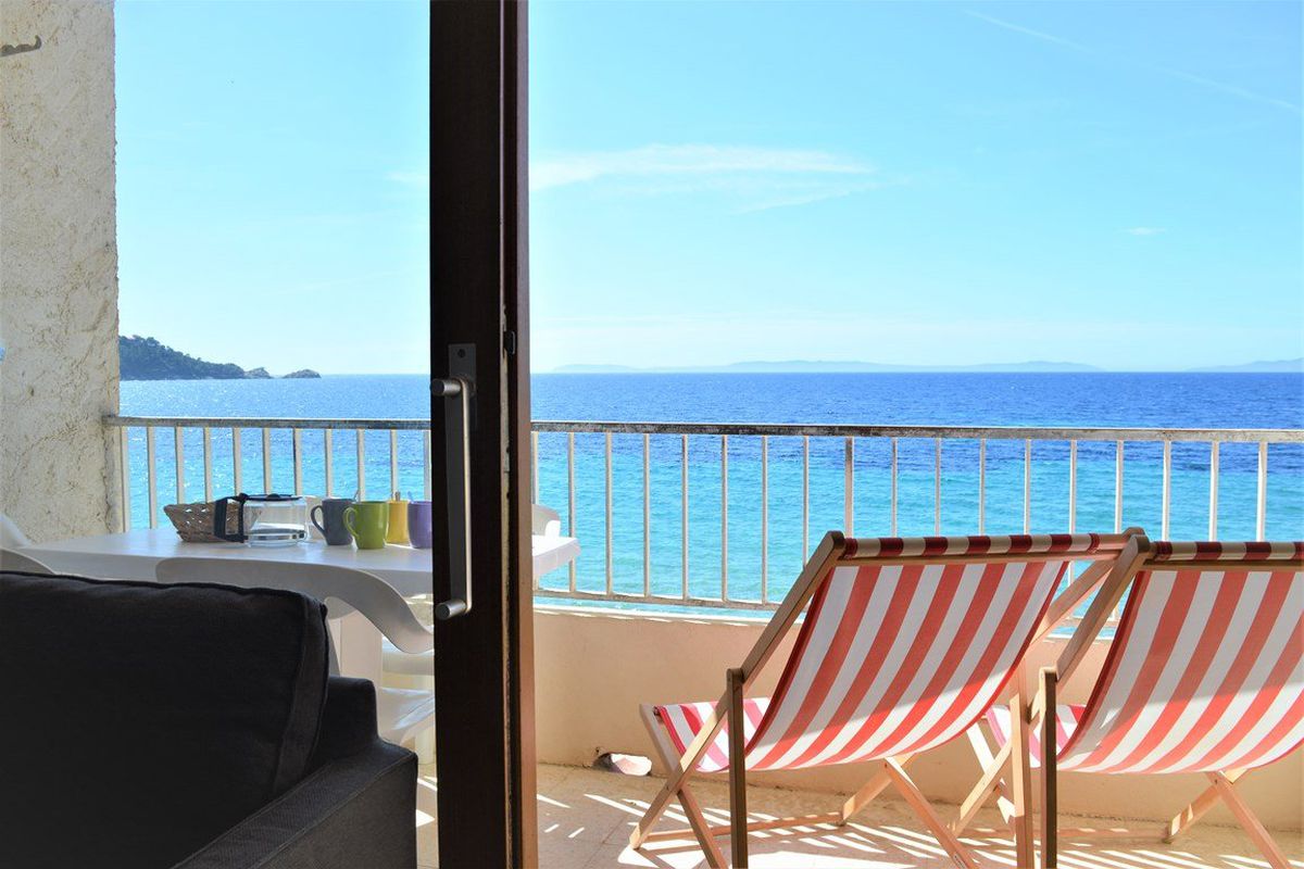 Appartement Studio 2 couchages CAVALIERE - Iles