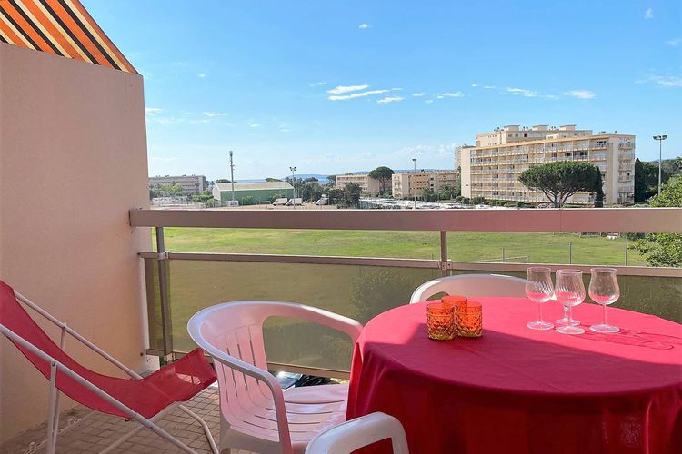 Appartement Studio coin nuit 4 couchages LE LAVANDOU - Alicastre