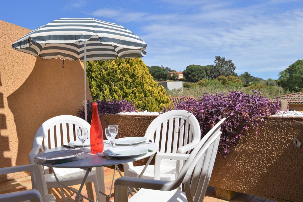 Appartement Studio coin nuit 4 couchages LE LAVANDOU - Parcs de la fouasse