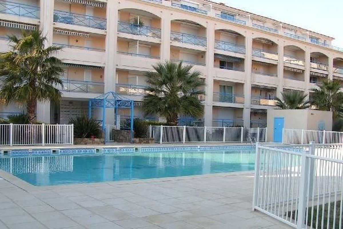 Appartement 2 pièces coin nuit 6 couchages LE LAVANDOU - Jardins d'anglade