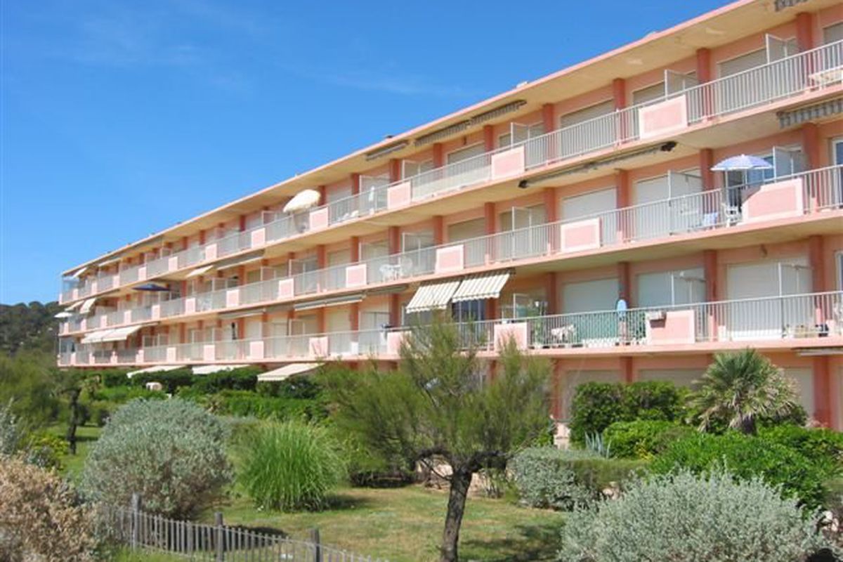 Appartement 2 pièces 4 couchages LE LAVANDOU - Lavandou plage