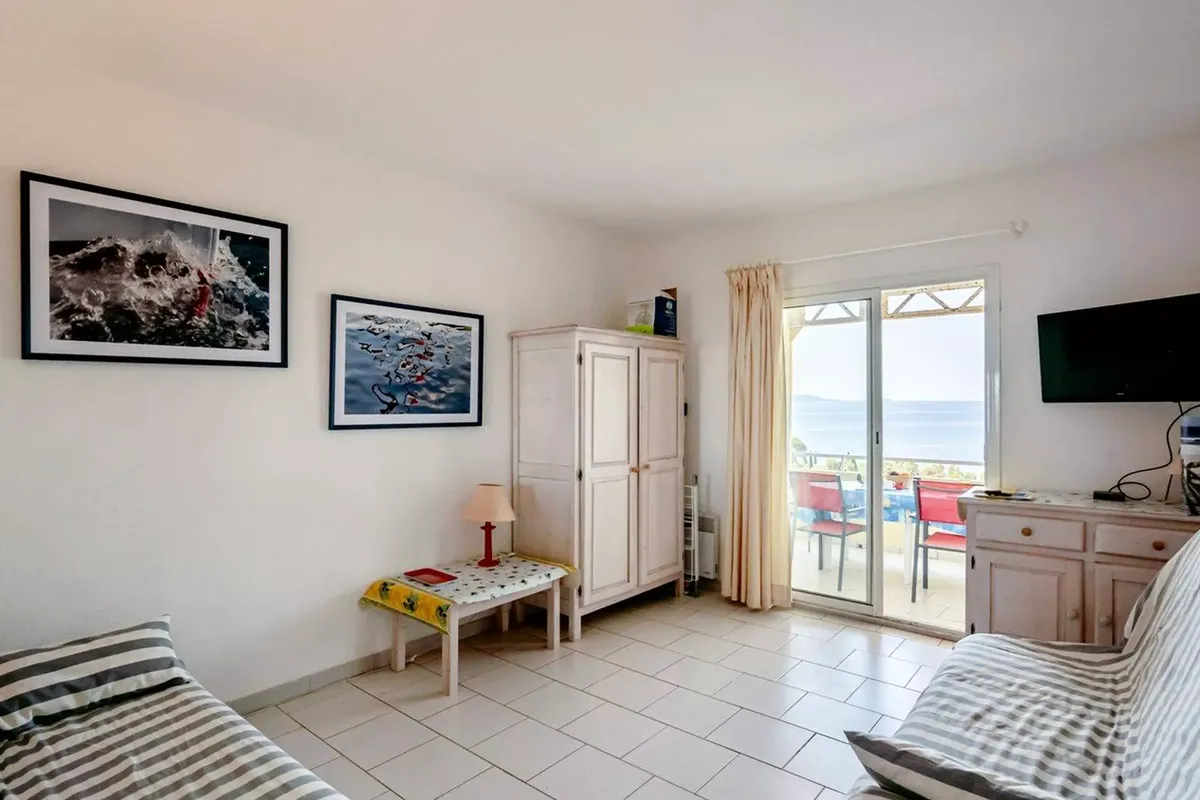 2 Pièces 4 Personnes