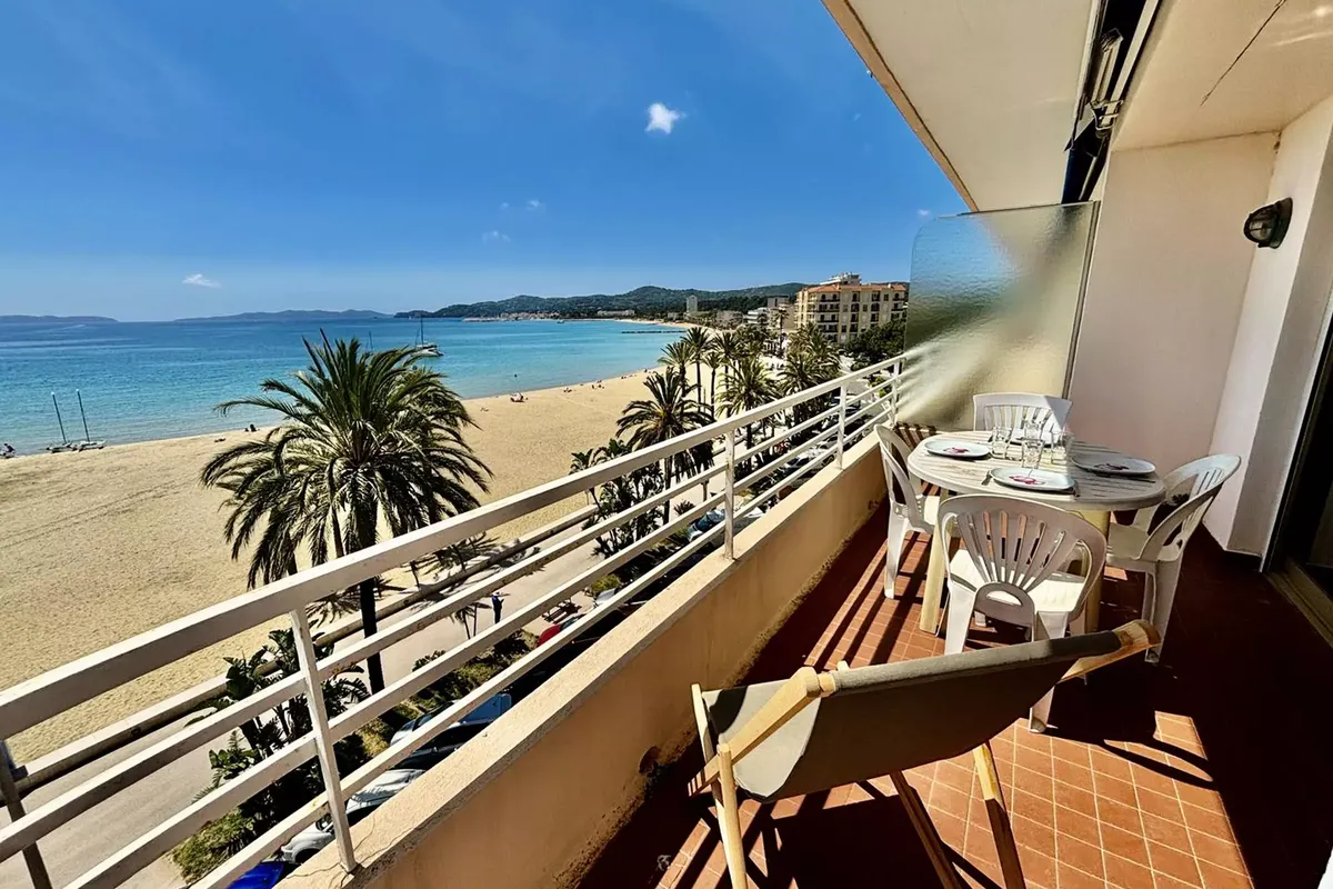 2 Pièces 4 Personnes