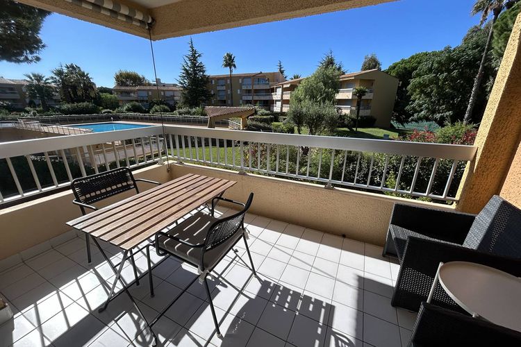 Appartement Studio 2 couchages LE LAVANDOU - Lavand'or