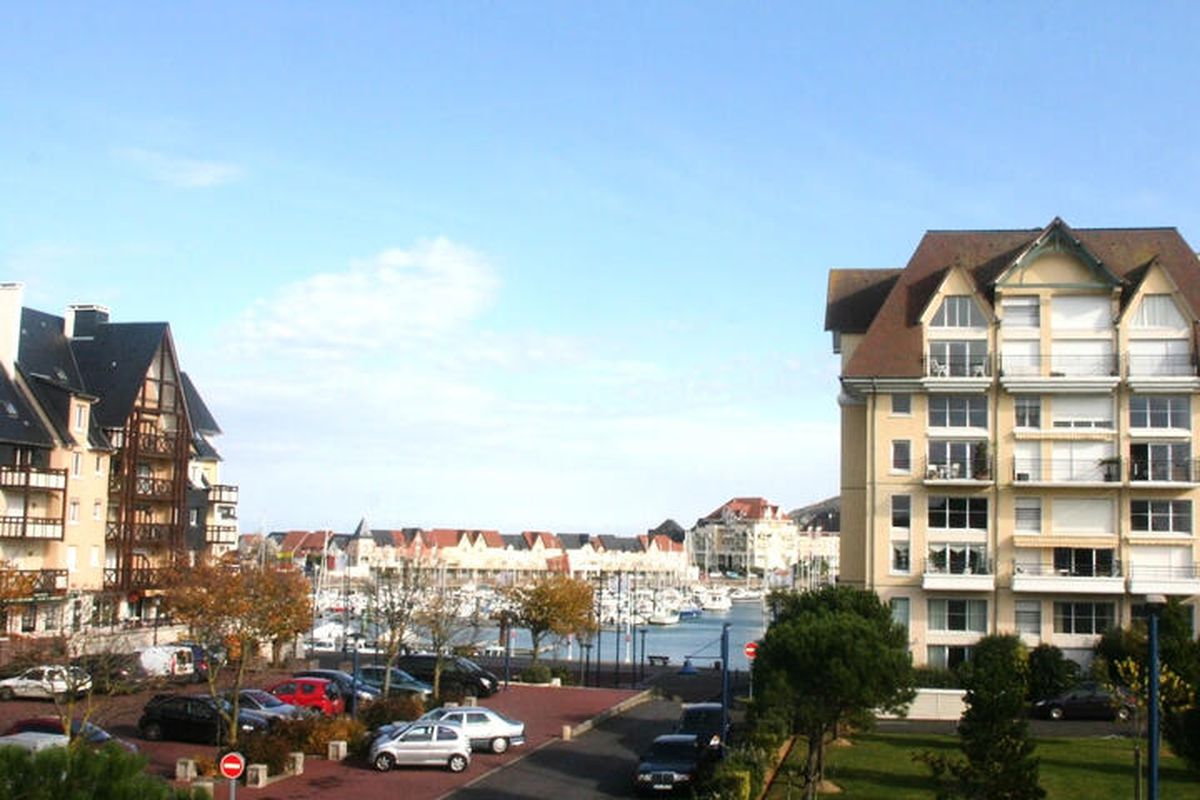 3 Pièces 6 Personnes