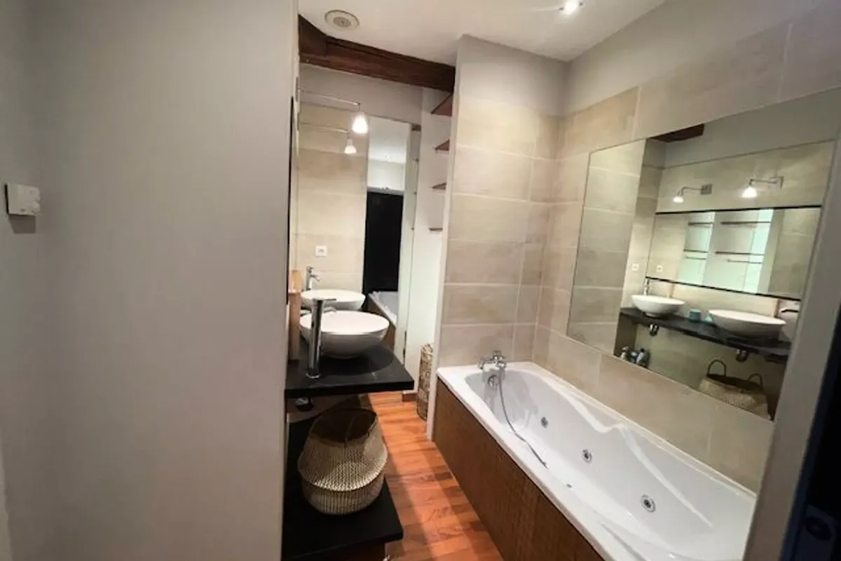 2 Pièces 4 Personnes