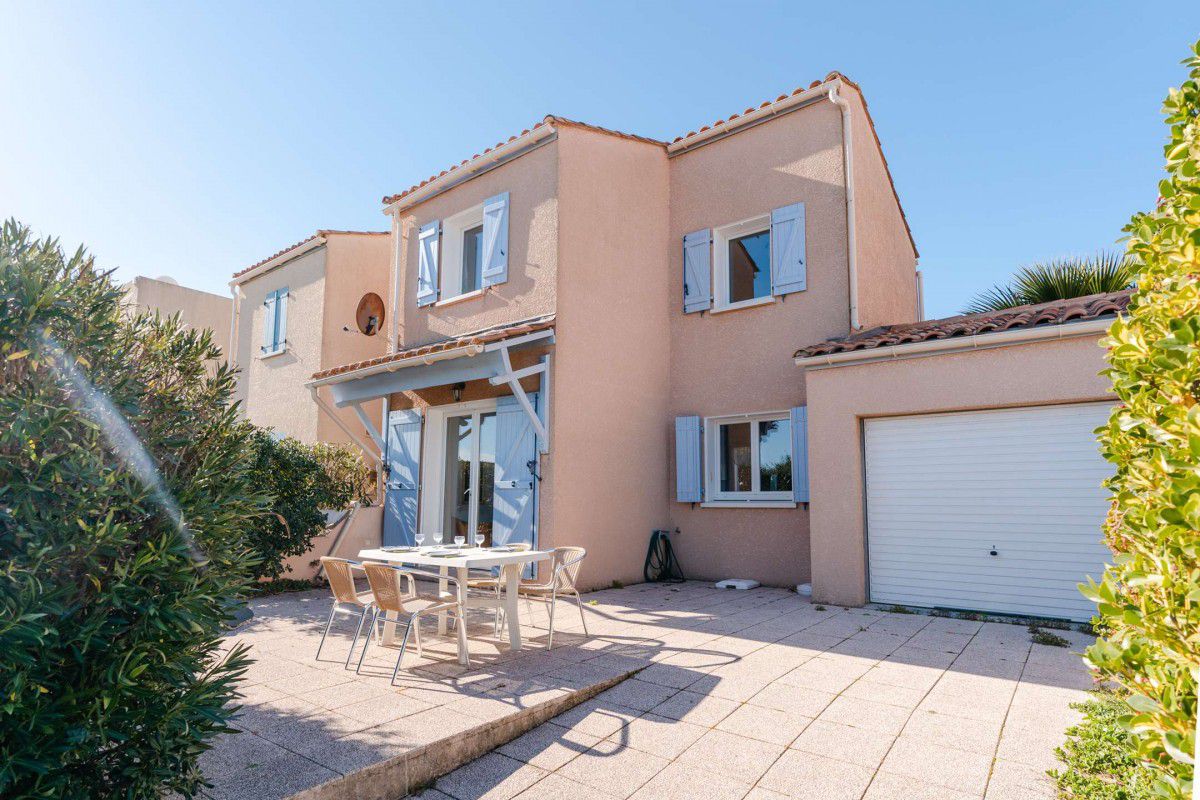 MP27 Confortable pavillon dans résidence avec piscine  - Mas de périmont