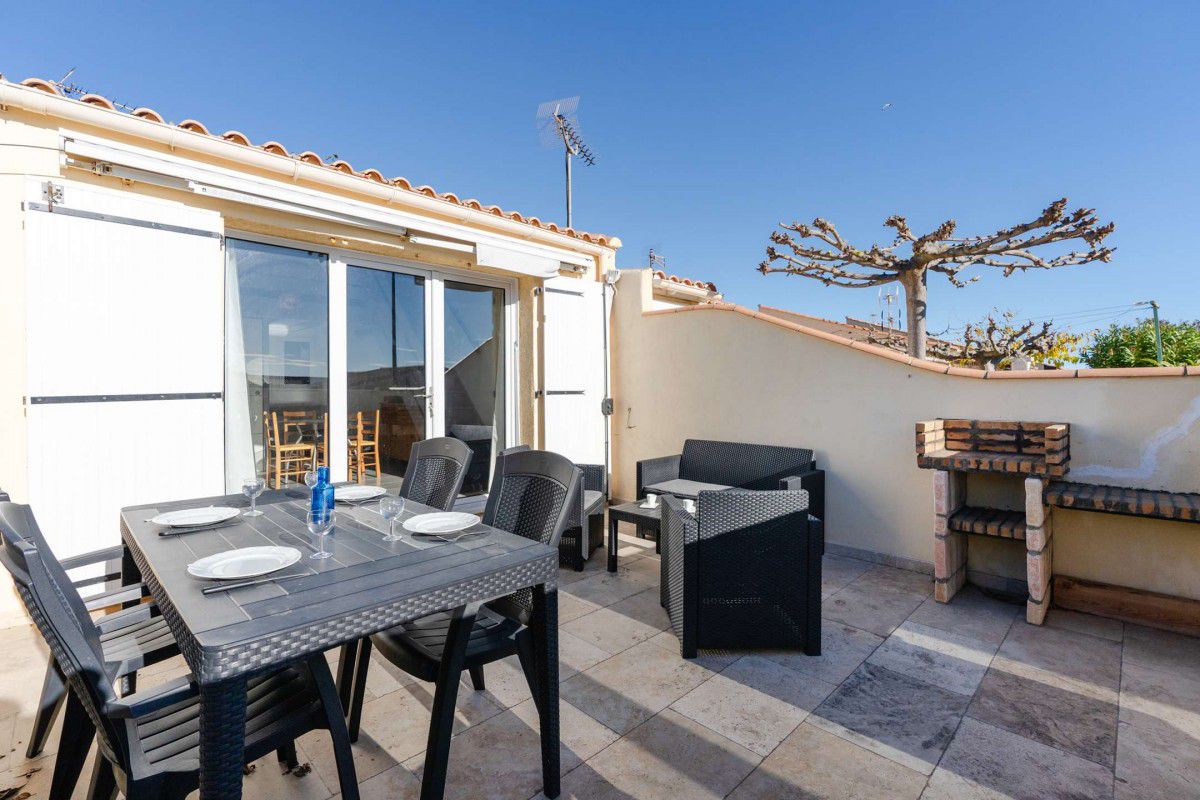 HSP76 Pavillon Studio Mezzanine climatisé avec piscine collective - Les hauts de saint pierre