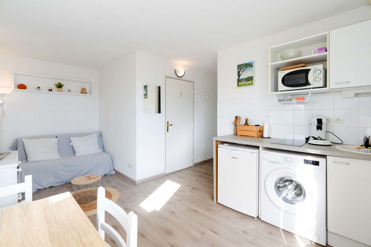 RM-J-17-11 Cosy T2 vue mer - Résidences de la méditerranée